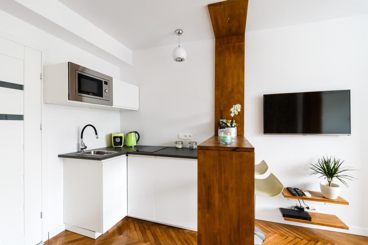 Station - Wilcza Apartament Warszawa