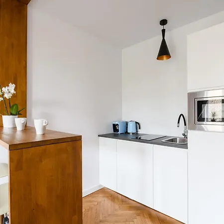 Central Station Apartment - Wilcza Warszawa Zewnętrze zdjęcie