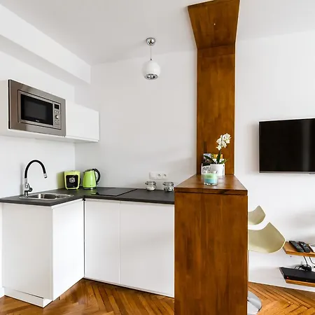 Central Station Apartment - Wilcza Warszawa Zewnętrze zdjęcie