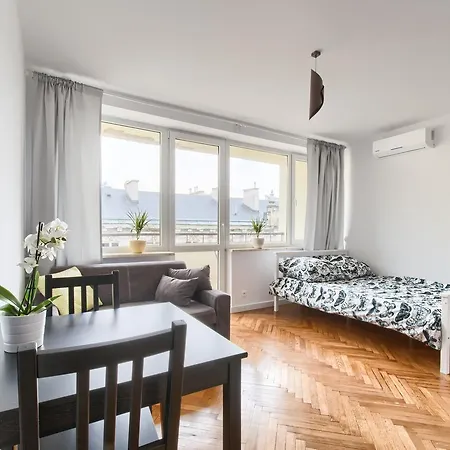 Central Station Apartment - Wilcza Warszawa Zewnętrze zdjęcie
