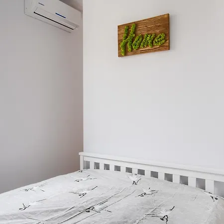 Central Station Apartment - Wilcza Warszawa Zewnętrze zdjęcie